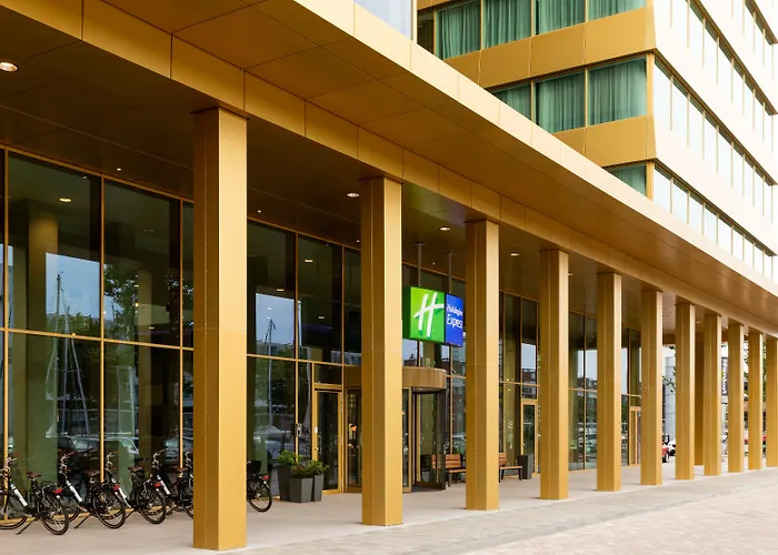 Holiday Inn Express Amsterdam - North Riverside By Ihg
